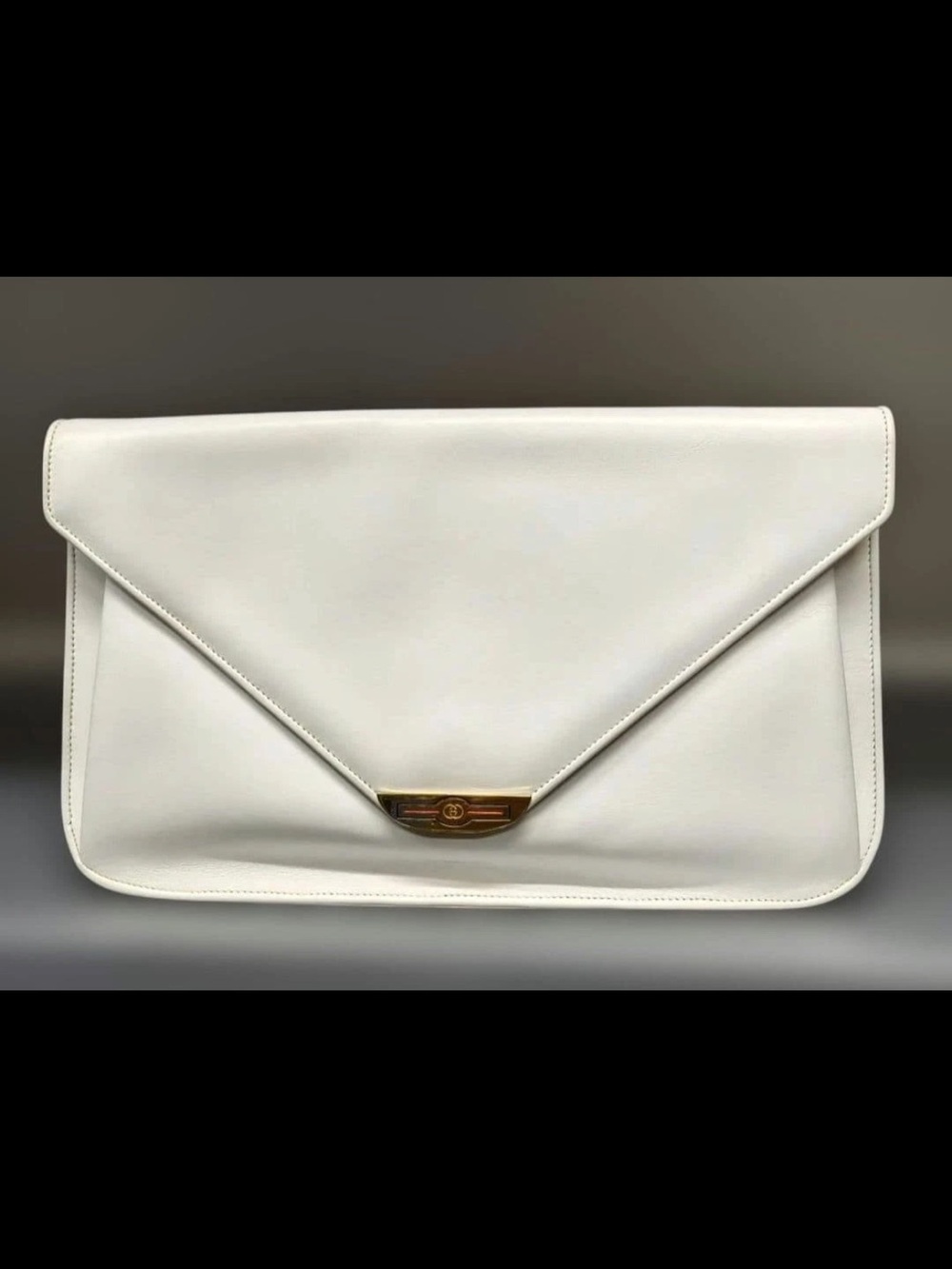 Gucci White Envelope Leather Clutch with Gold-Tone Hardware